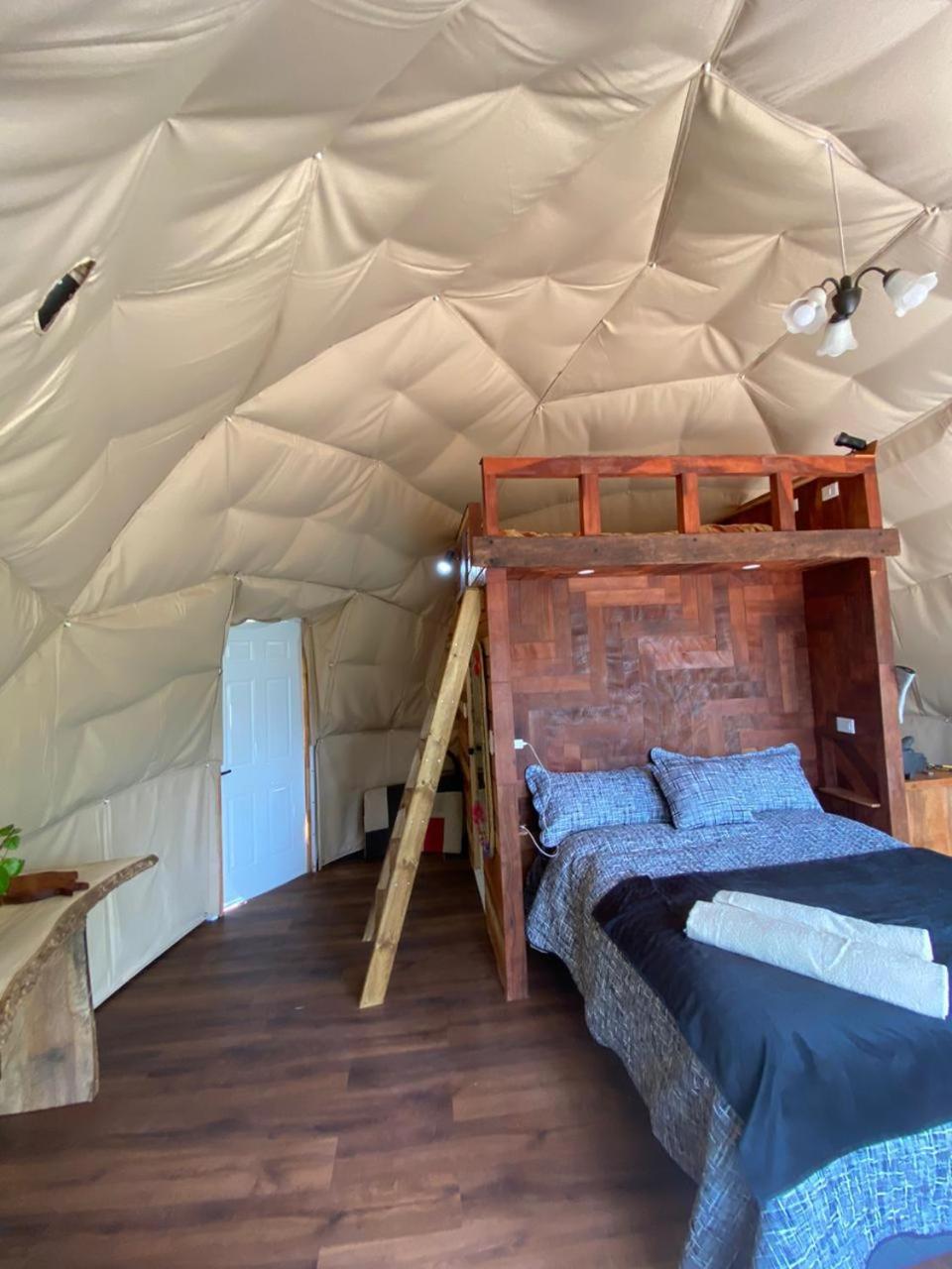 Glamping Pucoyan フトロノ エクステリア 写真